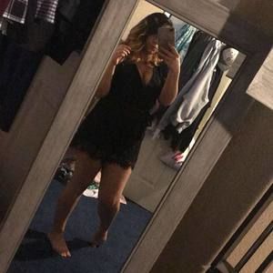 Meet your Posher, Stacy